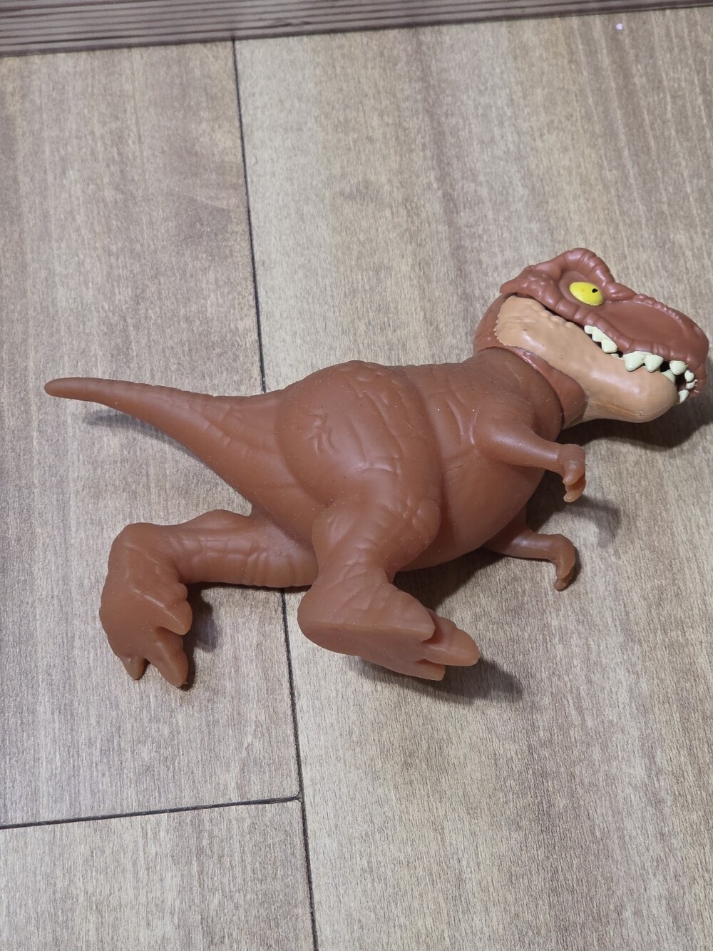 Jurassic World Heroes of Goo Jit Zu Stretch T-Rex Dinosaur